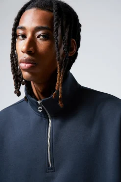 LOCKERER, SCHWERER PULLOVER MIT TEILREISSVERSCHLUSS|Weekday Fashion