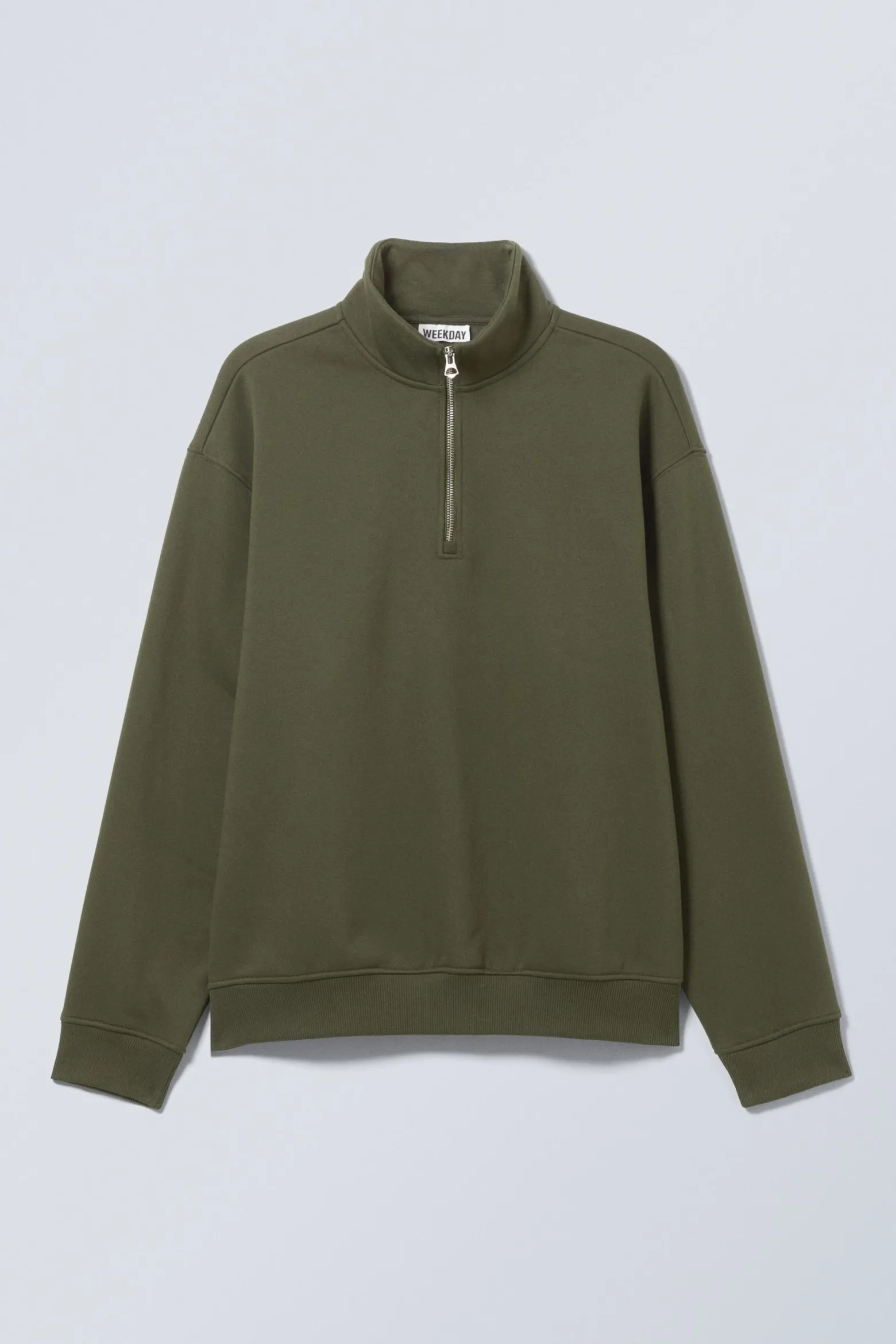 LOCKERER, SCHWERER PULLOVER MIT TEILREISSVERSCHLUSS|Weekday Shop