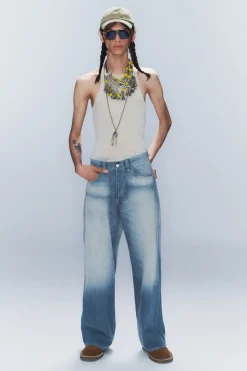 LOOSER – WEITE JEANS MIT NORMALER TAILLE|Weekday Outlet