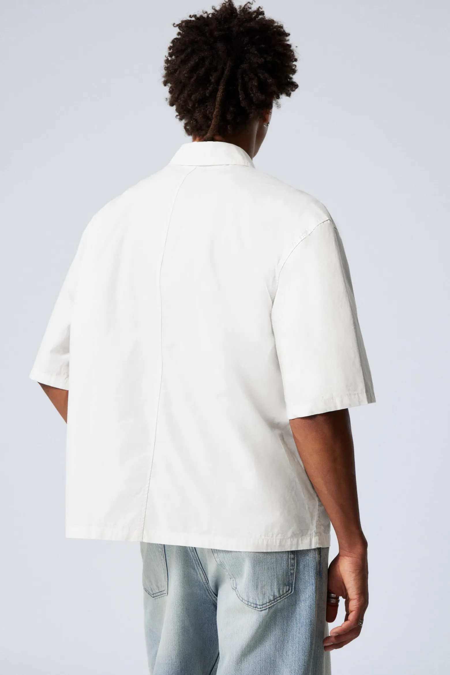 LÄSSIGES, KURZÄRMLIGES BAUMWOLLHEMD|Weekday Best Sale