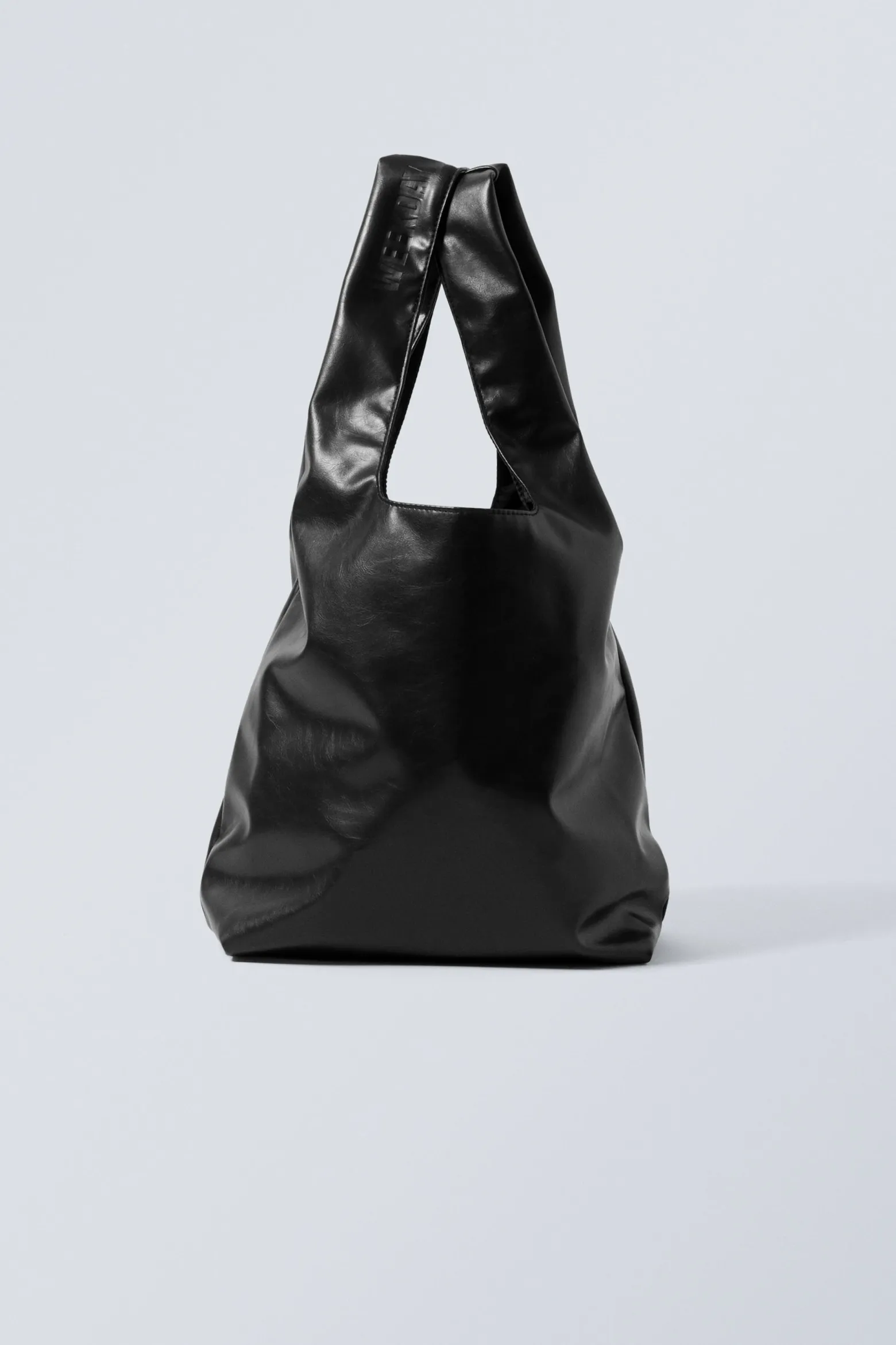 MINI-TASCHE AUS KUNSTLEDER|Weekday Sale