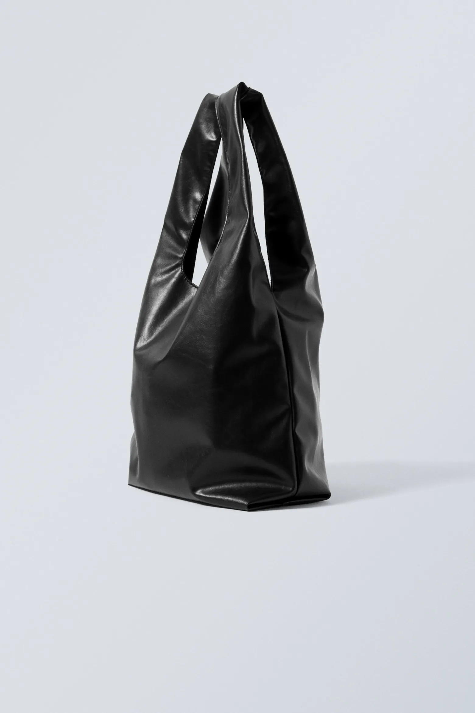MINI-TASCHE AUS KUNSTLEDER|Weekday Sale