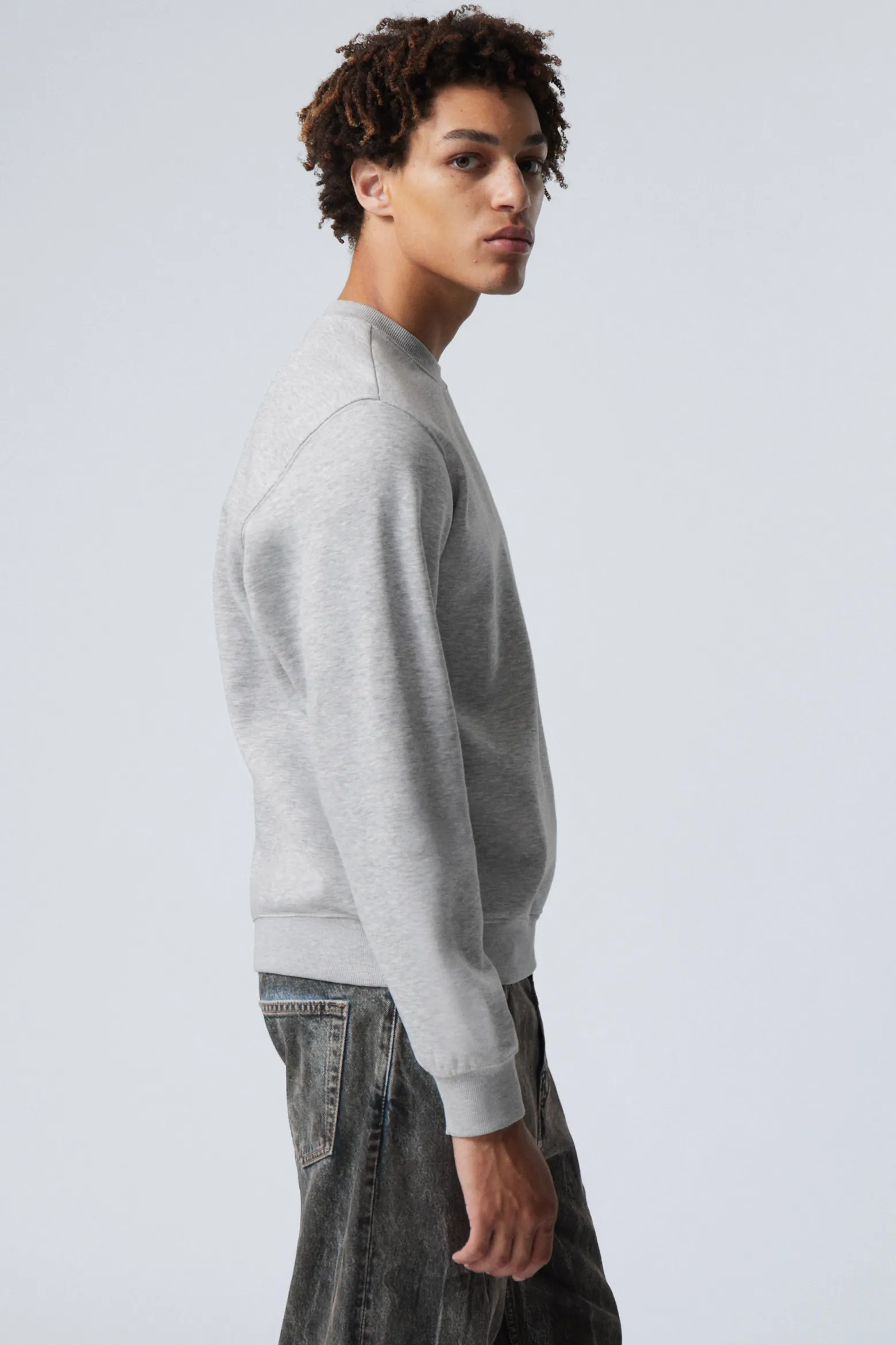 MITTELSCHWERES STANDARD-SWEATSHIRT|Weekday Cheap