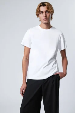 MITTELSCHWERES STANDARD-T-SHIRT|Weekday Online