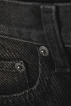 MOON MID RISE REGULAR BOOTCUT LEG JEANS|Weekday Hot