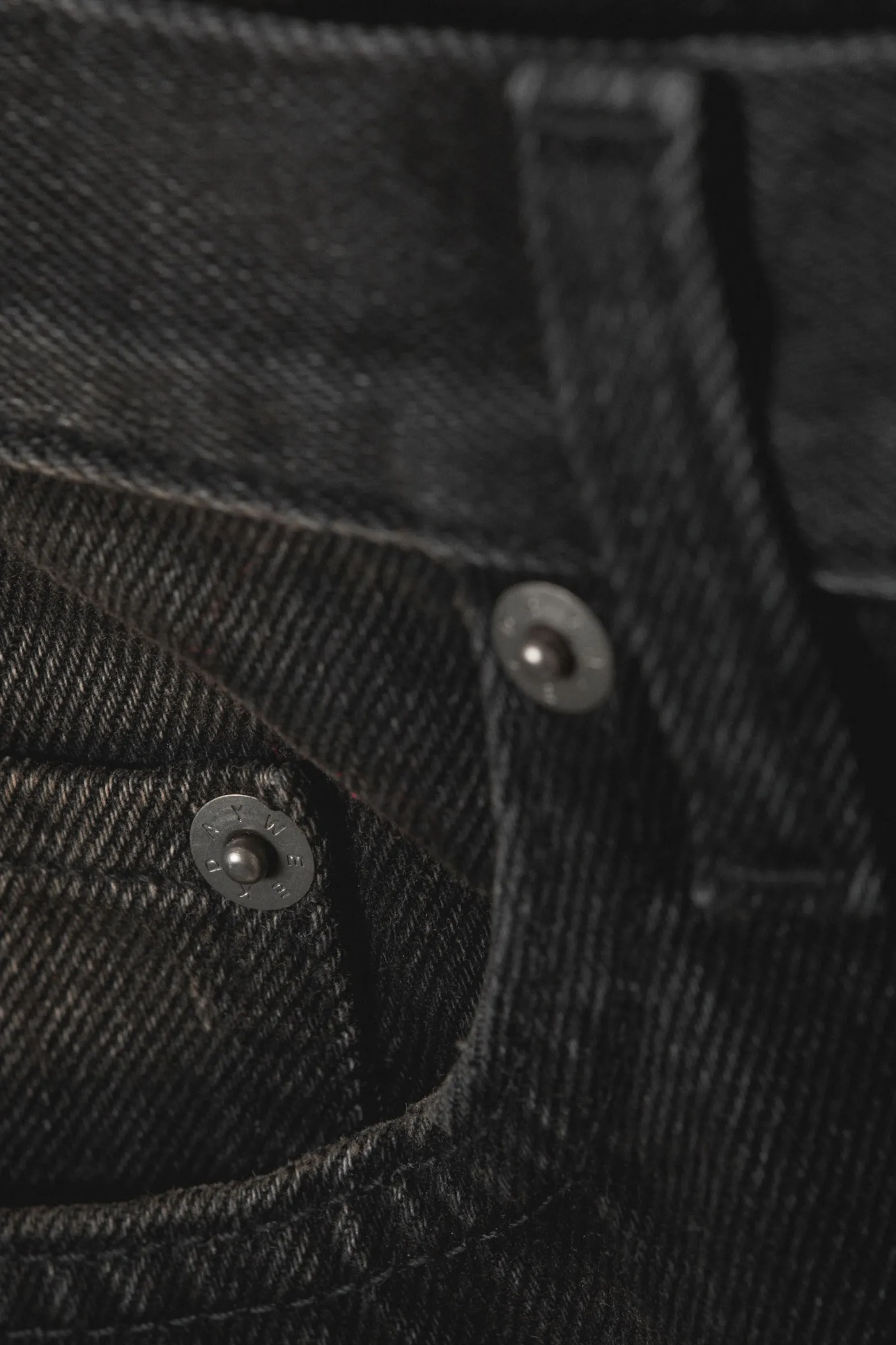 MOON MID RISE REGULAR BOOTCUT LEG JEANS|Weekday Hot