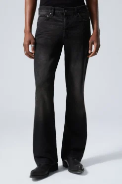 MOTION – SCHMAL GESCHNITTENE BOOTCUT-JEANS|Weekday Best Sale
