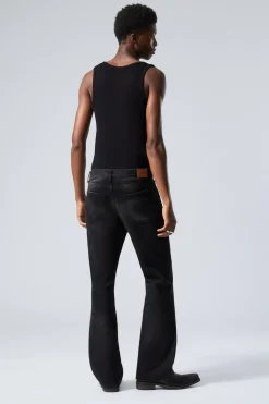 MOTION – SCHMAL GESCHNITTENE BOOTCUT-JEANS|Weekday Best Sale