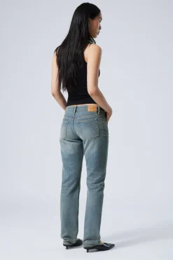 NAIL LOW WAIST SLIM STRAIGHT LEG JEANS|Weekday Outlet