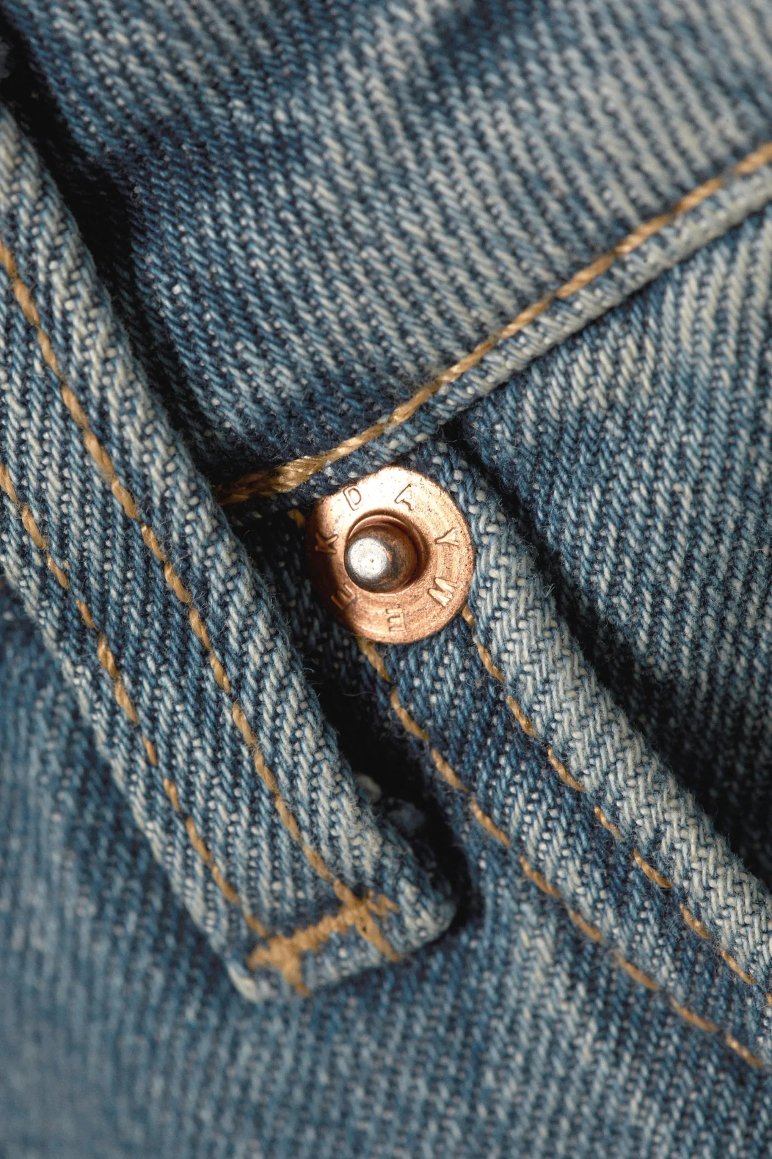 NAIL LOW WAIST SLIM STRAIGHT LEG JEANS|Weekday Outlet