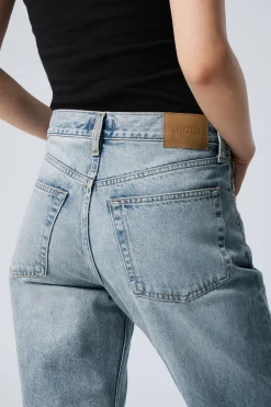 ORBIT MID WAIST REGULAR STRAIGHT LEG JEANS|Weekday Fashion