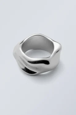 ORGANISCH GEFORMTER RING|Weekday Flash Sale