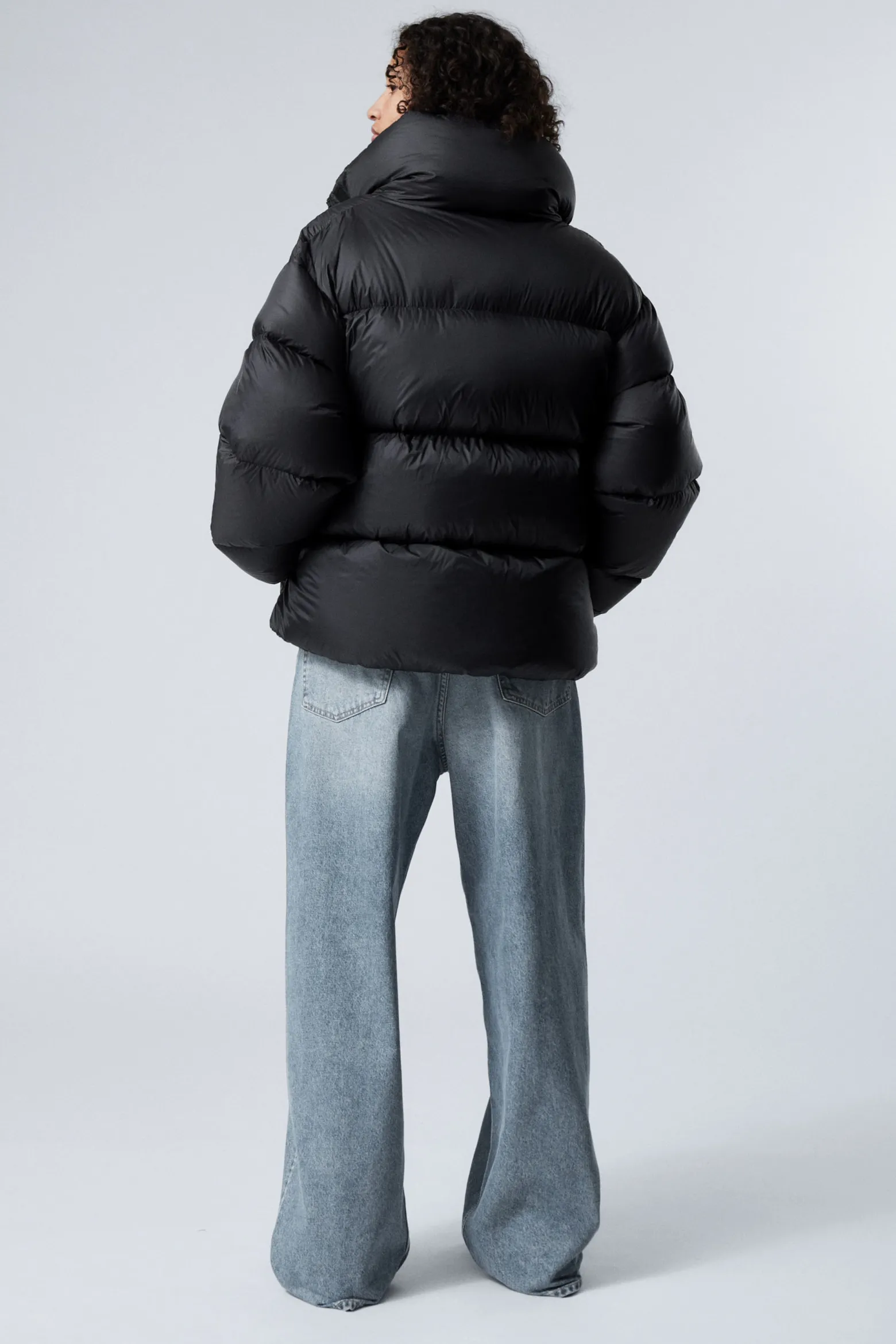 OVERSIZED-PUFFERJACKE AUS RECYCELTEN DAUNEN|Weekday Clearance