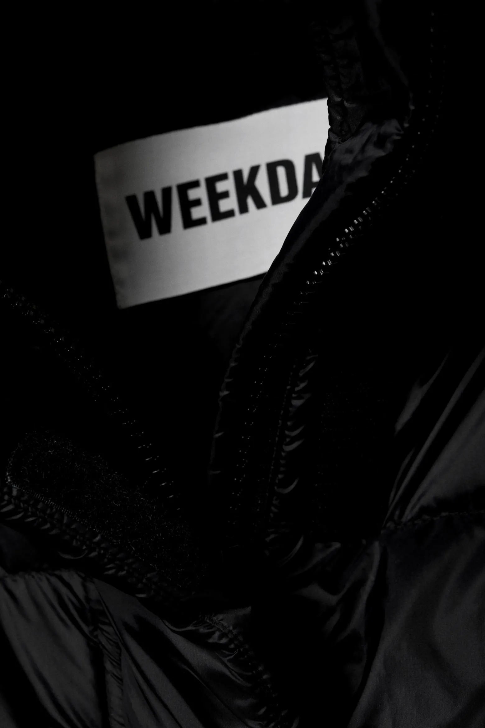 OVERSIZED-PUFFERJACKE AUS RECYCELTEN DAUNEN|Weekday Clearance