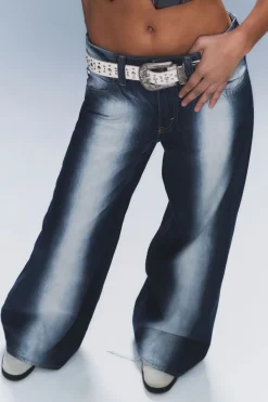 POSER – WEITE JEANS MIT NORMALER TAILLE|Weekday Online