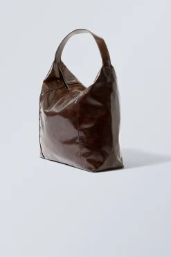 QUADRATISCHE UMHÄNGETASCHE AUS KUNSTLEDER|Weekday Cheap