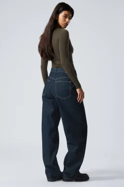 RAIL MID WAIST LOOSE WIDE LEG JEANS|Weekday Shop