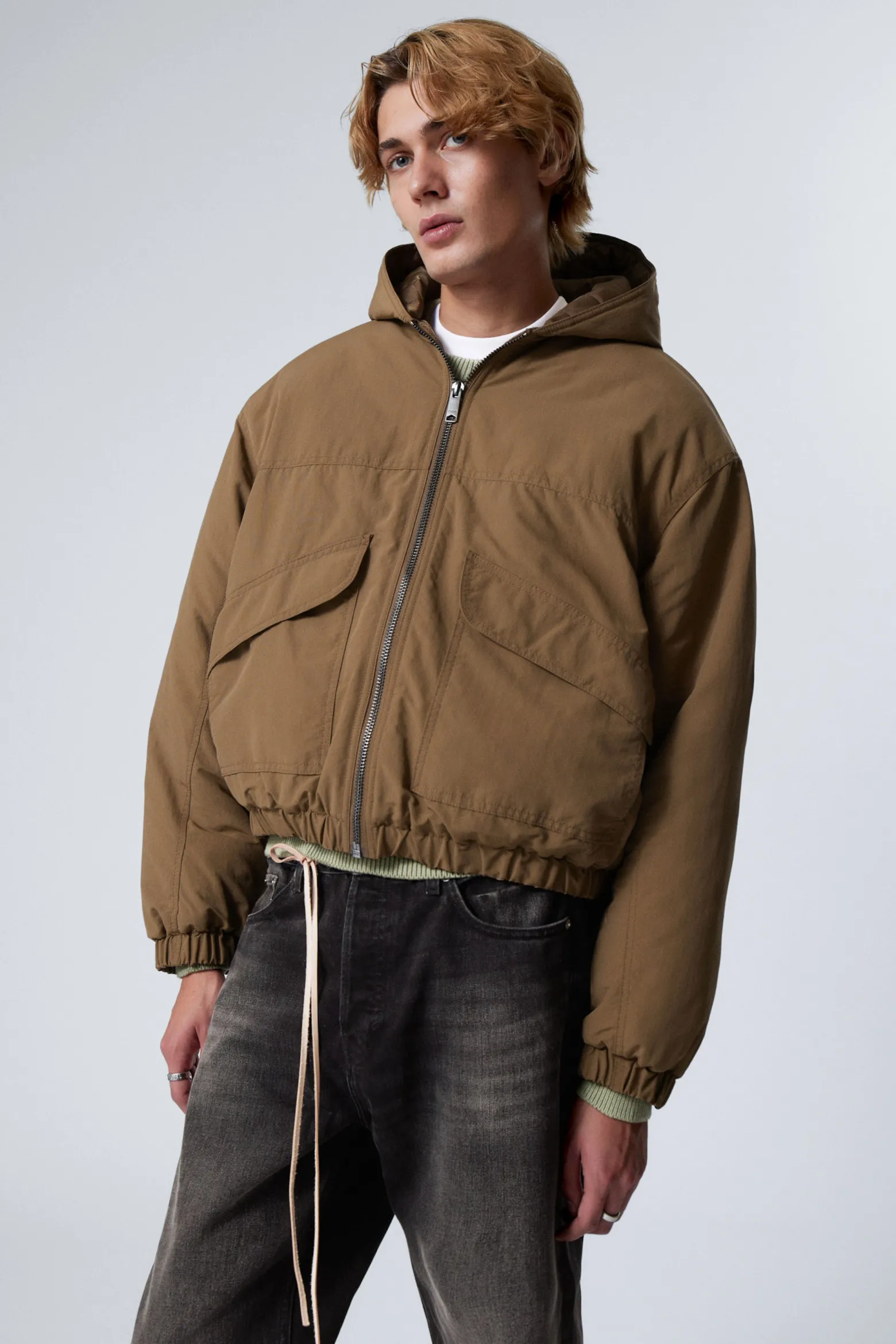 RELAXED NYLON BOMBER JACKER|Weekday Clearance