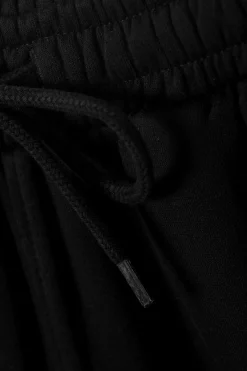 RELAXTE SHORTS AUS MITTELSCHWEREM STOFF|Weekday Best