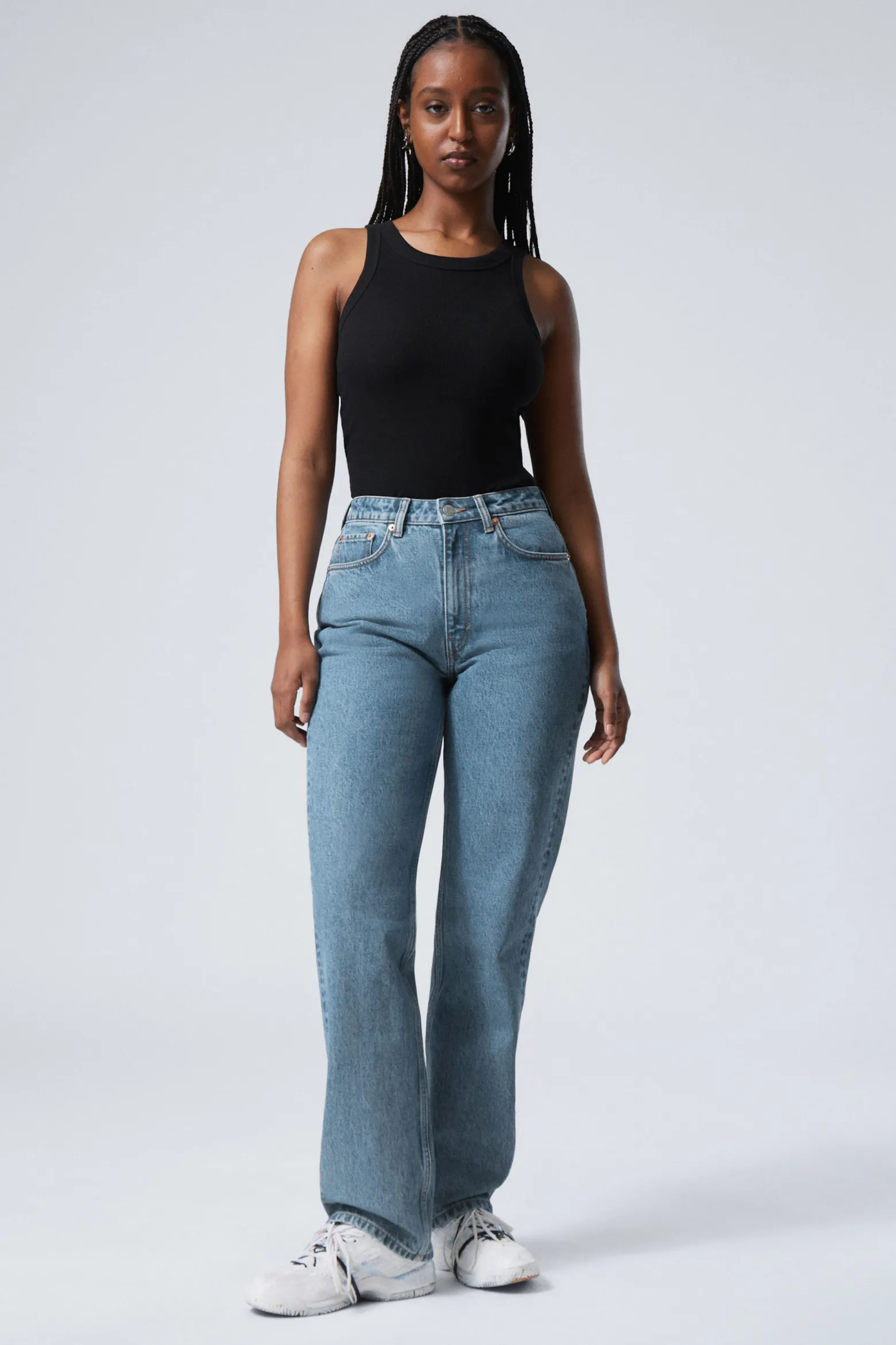 RESOLUTE CURVE HIGH WAISTED REGULAR STRAIGHT JEANS|Weekday Shop