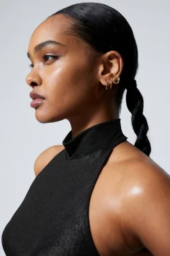 ÄRMELLOSES, GLÄNZENDES NECKHOLDER-TOP|Weekday Online