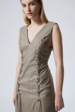 ÄRMELLOSES MIDIKLEID MIT SCHNÜRUNG|Weekday Best Sale