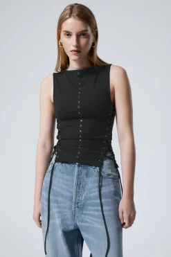 ÄRMELLOSES TOP MIT ÖSEN UND SCHNÜRUNG|Weekday Outlet
