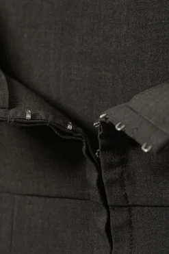 ÄRMELLOSES TOP MIT WEITEM AUSSCHNITT|Weekday Cheap