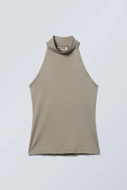 ÄRMELLOSES TURTLENECK-TOP MIT SCHMALER PASSFORM|Weekday Cheap