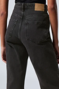 ROWE SUPER HIGH WAISTED REGULAR STRAIGHT LEG JEANS|Weekday Shop