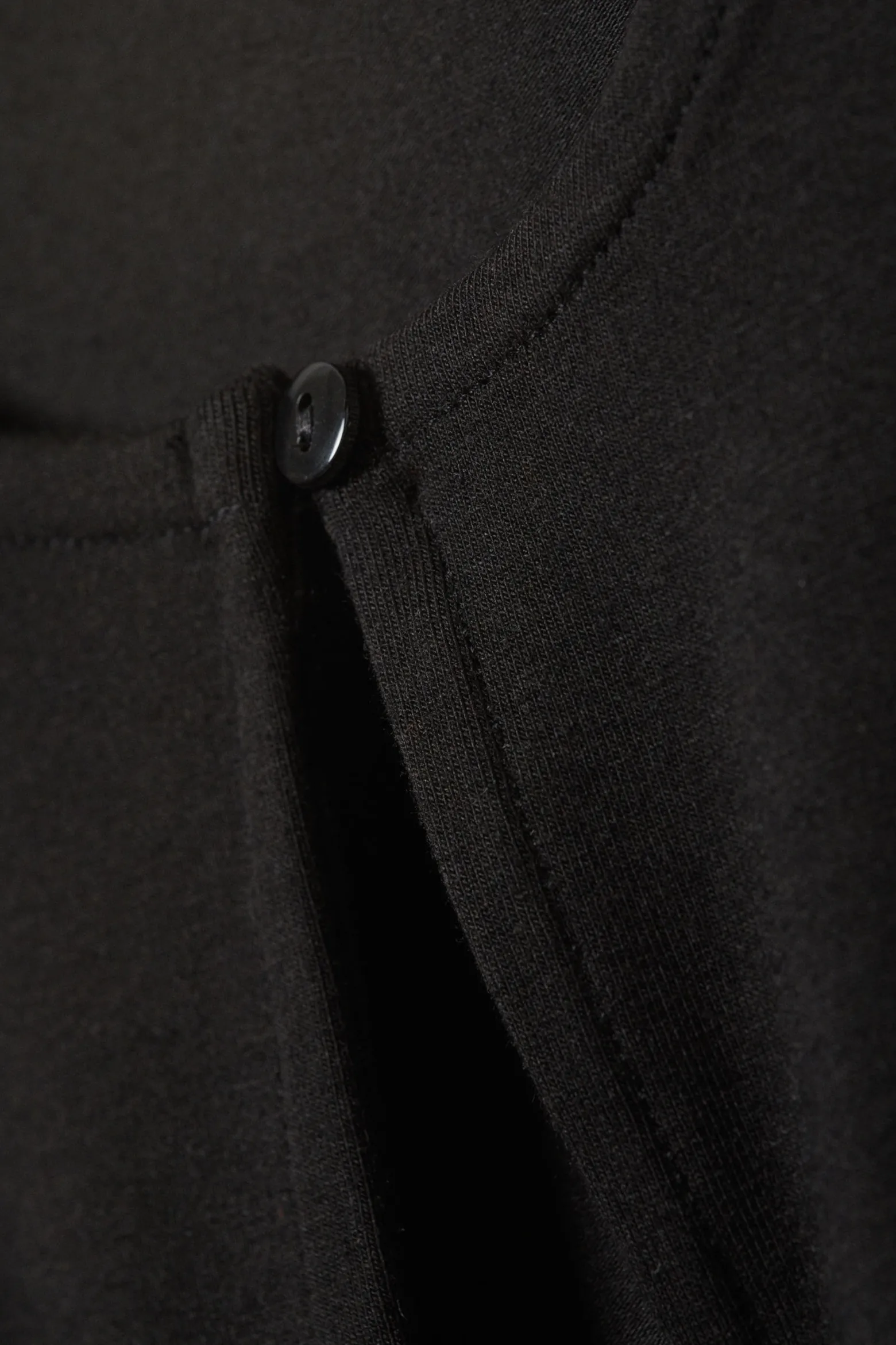 SCHMAL GESCHNITTENES, ÄRMELLOSES ZIP-TOP|Weekday Fashion