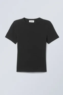 SCHMAL GESCHNITTENES T-SHIRT|Weekday Cheap