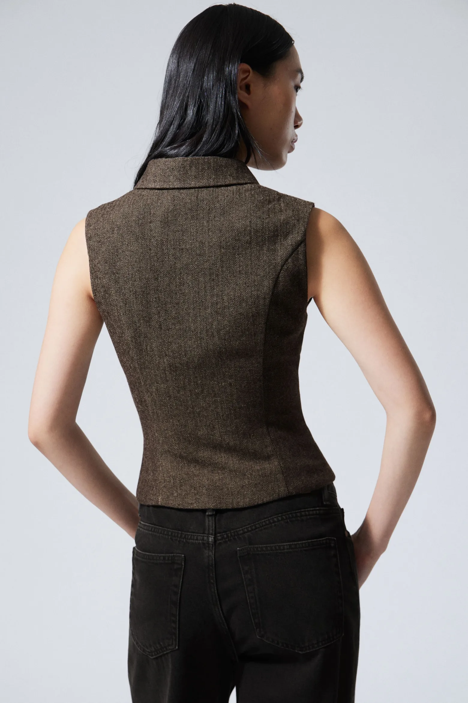 SCHMALES WESTEN-TOP MIT REISSVERSCHLUSS|Weekday New
