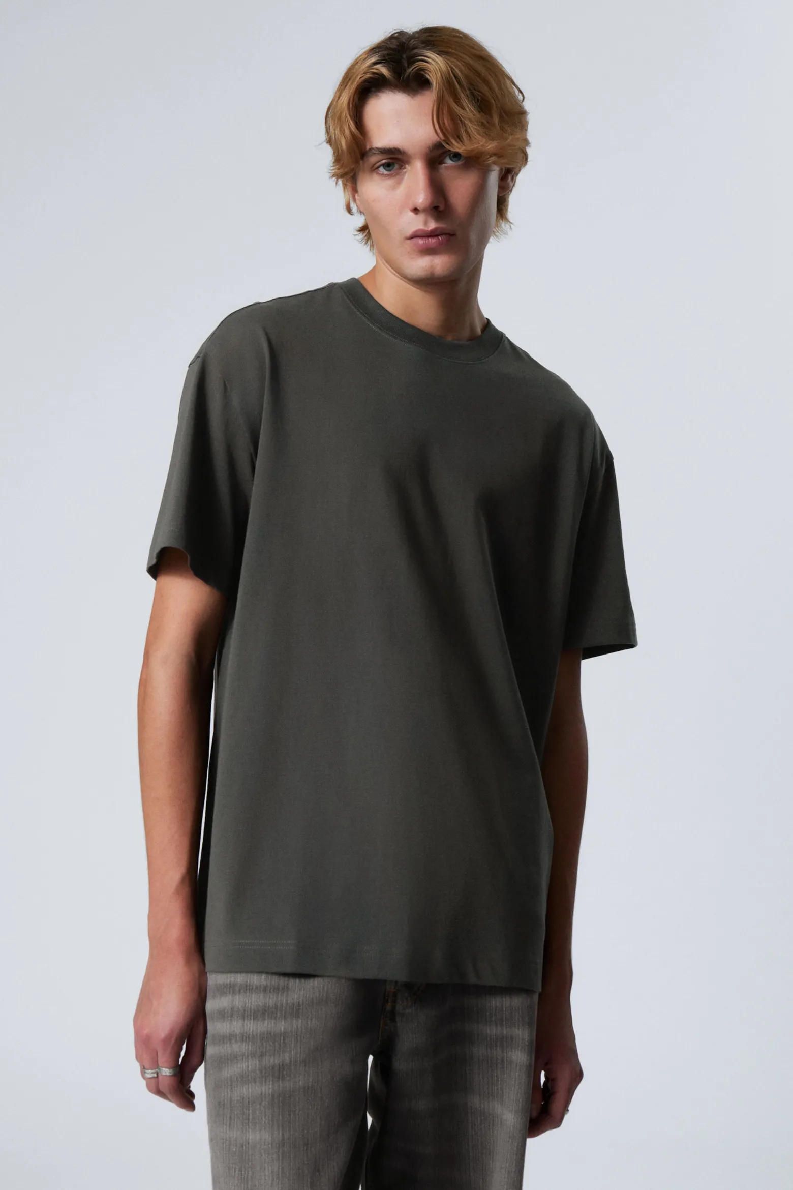 SCHWERES OVERSIZED-T-SHIRT|Weekday Discount