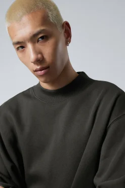SCHWERES SWEATSHIRT MIT RELAXTER PASSFORM|Weekday Cheap