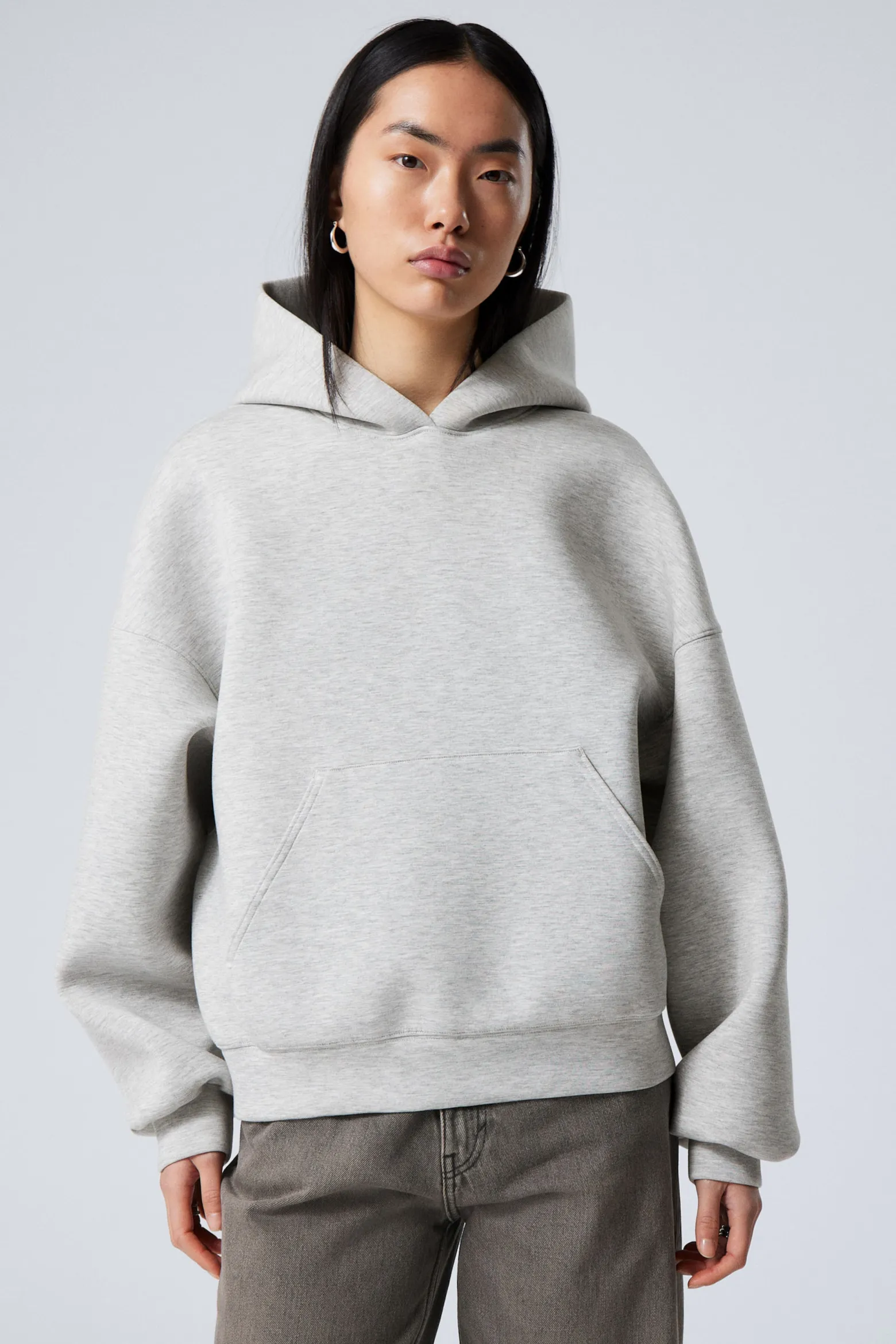 SCUBA-HOODIE MIT OVERSIZE-PASSFORM|Weekday Fashion