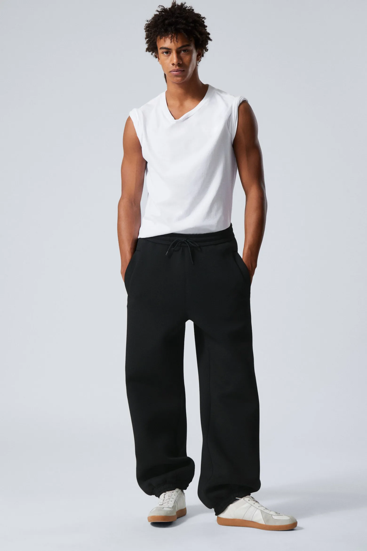 SIMON – JOGGINGHOSE AUS SCUBA-STOFF|Weekday Cheap