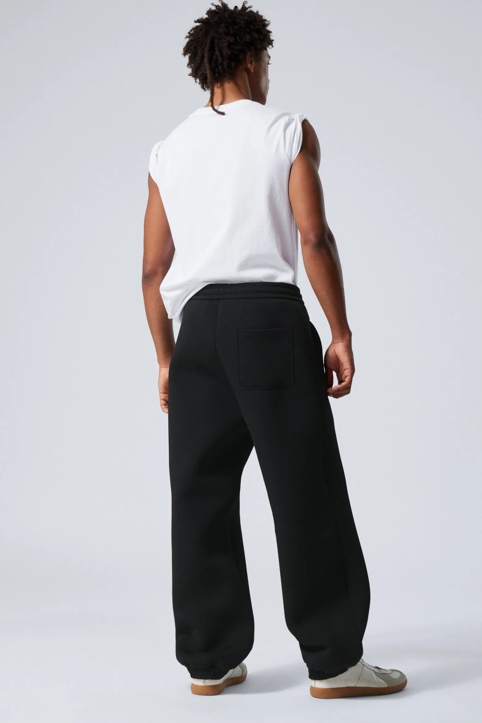 SIMON – JOGGINGHOSE AUS SCUBA-STOFF|Weekday Cheap