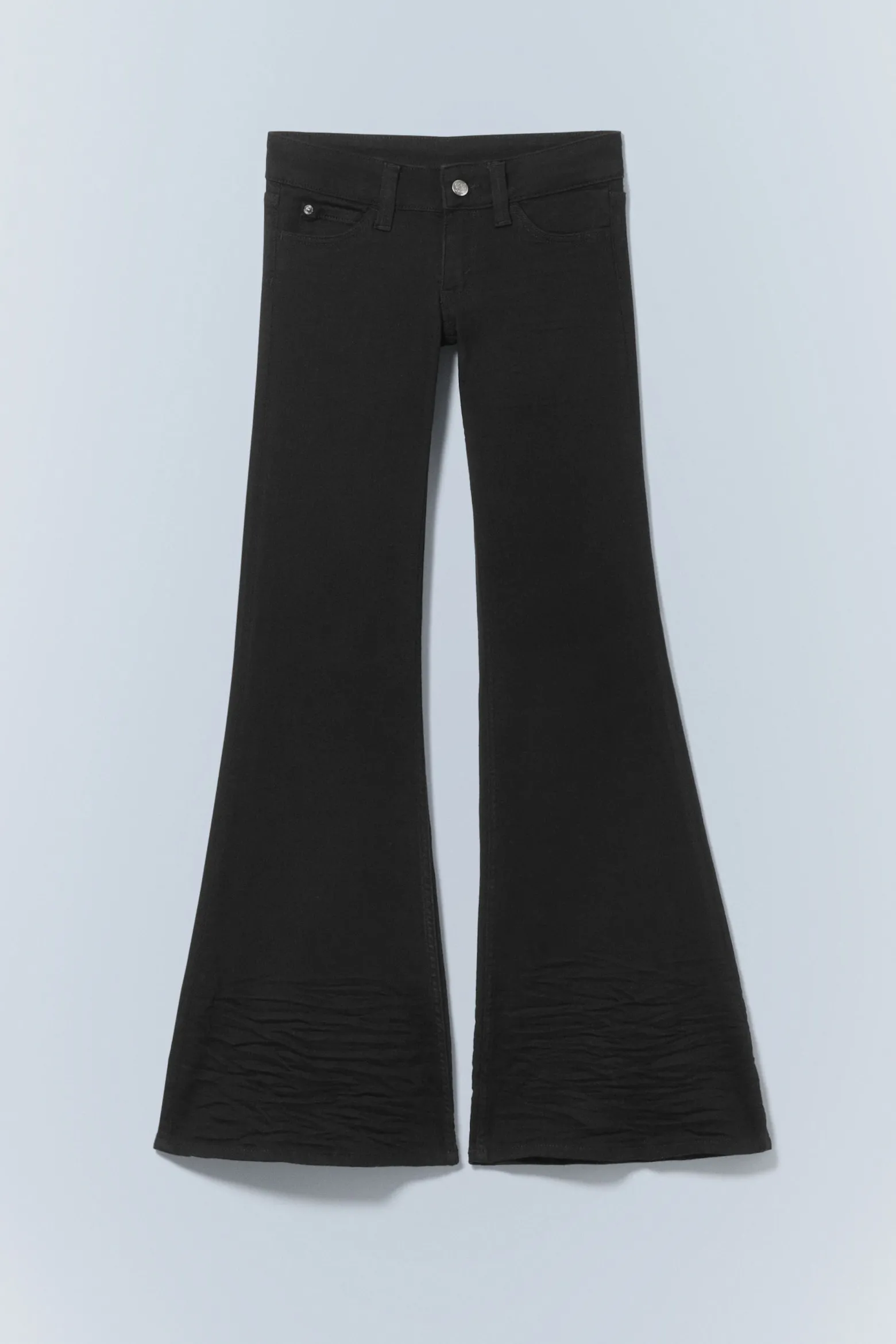 SKINNY-JEANS MIT SCHLAG UND NIEDRIGEM BUND|Weekday Best Sale