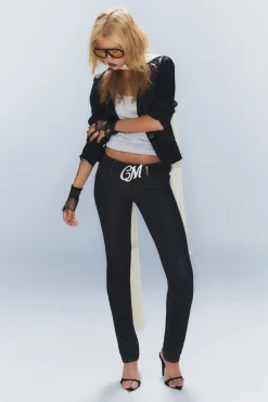 SLEEZIE – SKINNY STRAIGHT JEANS MIT NIEDRIGEM BUND|Weekday New