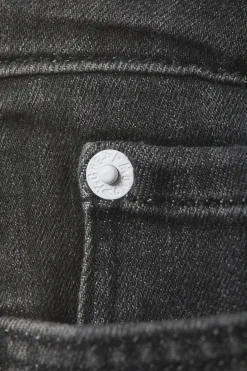 SLEEZIE – SKINNY STRAIGHT JEANS MIT NIEDRIGEM BUND|Weekday Sale