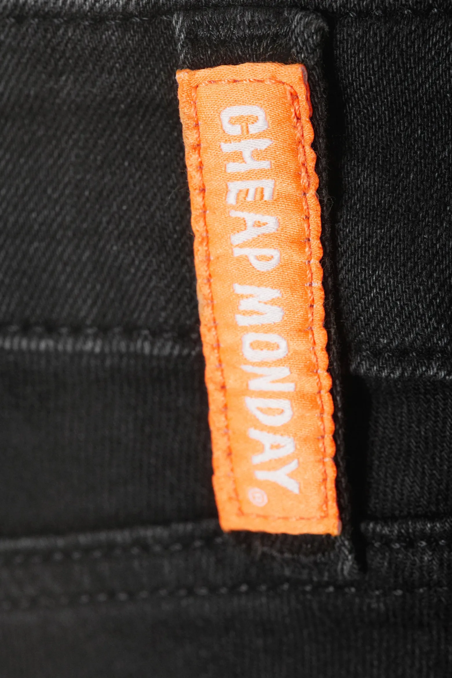 SLEEZIE – SKINNY-JEANS MIT NIEDRIGER TAILLE|Weekday Clearance