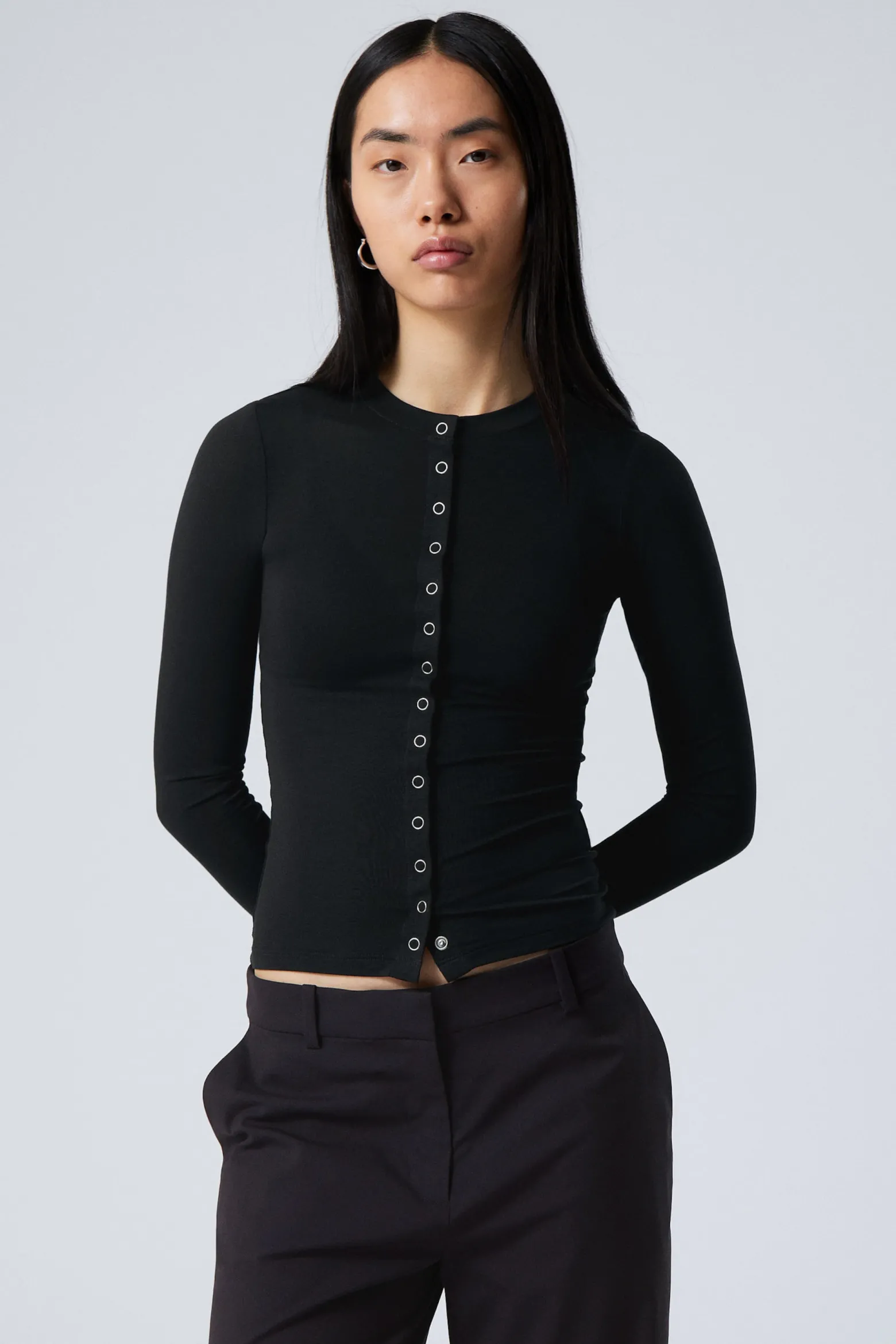 SLIM LONGSLEEVED BUTTONED CARDIGAN|Weekday Fashion