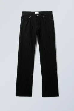 SPACE – RELAXTE HOSE MIT GERADEM BEIN|Weekday Outlet