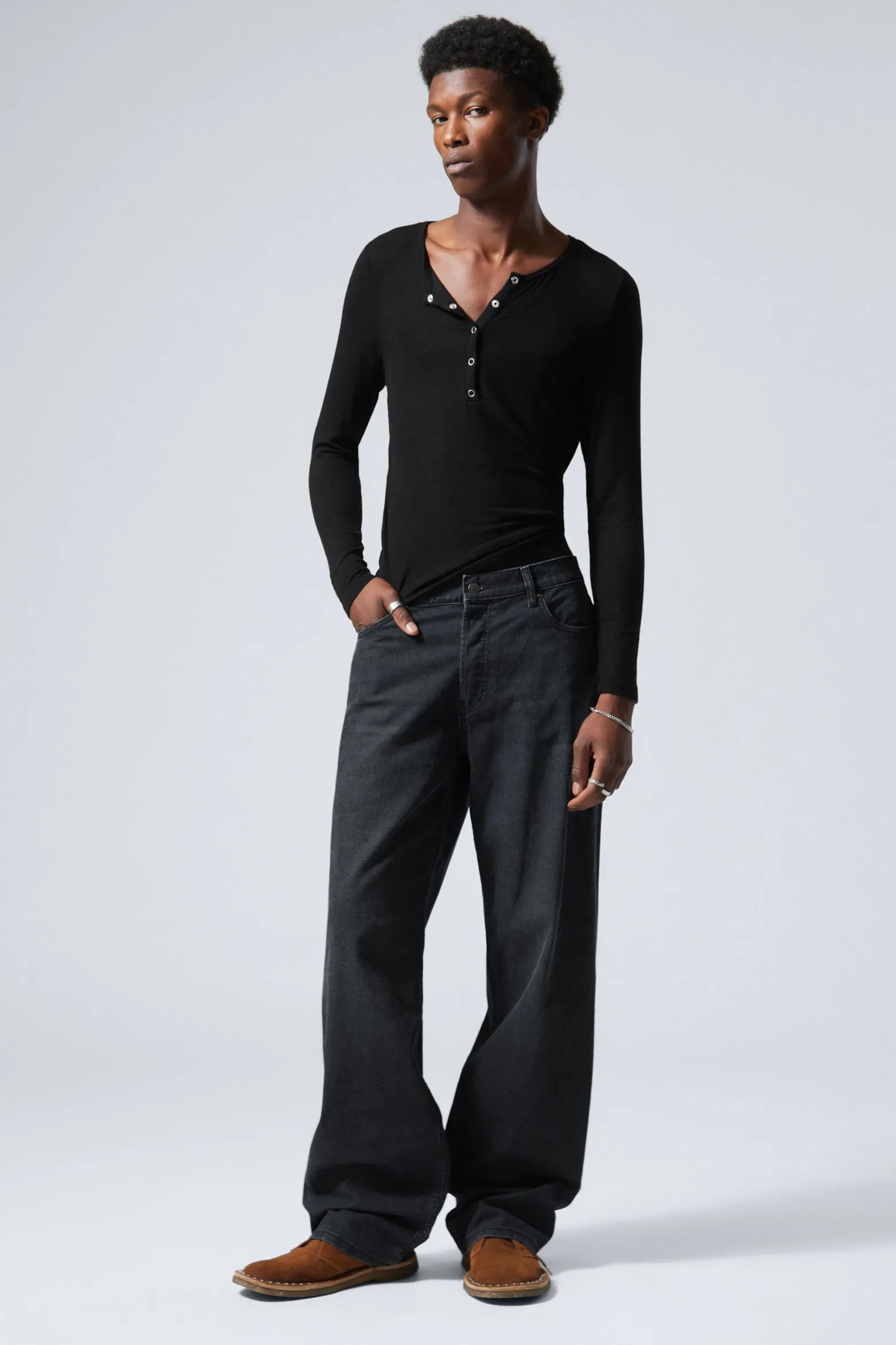 SPHERE LOW WAIST LOOSE STRAIGHT LEG JEANS|Weekday Cheap