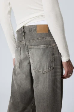 SPHERE LOW WAIST LOOSE STRAIGHT LEG JEANS|Weekday Cheap