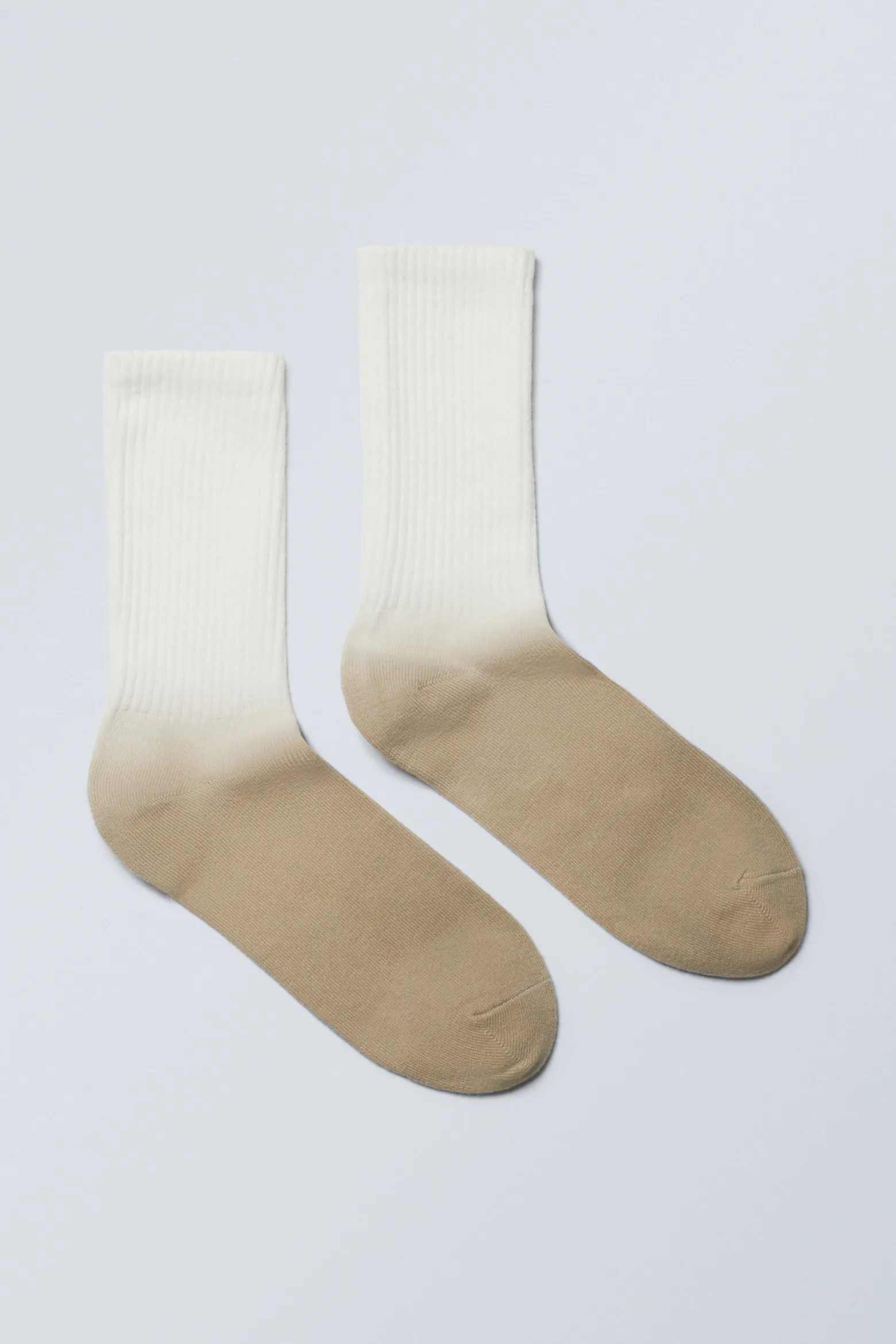 SPORTSOCKE MIT FARBVERLAUF|Weekday Store