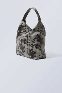 SQUARE COW SHOULDER BAG|Weekday Sale