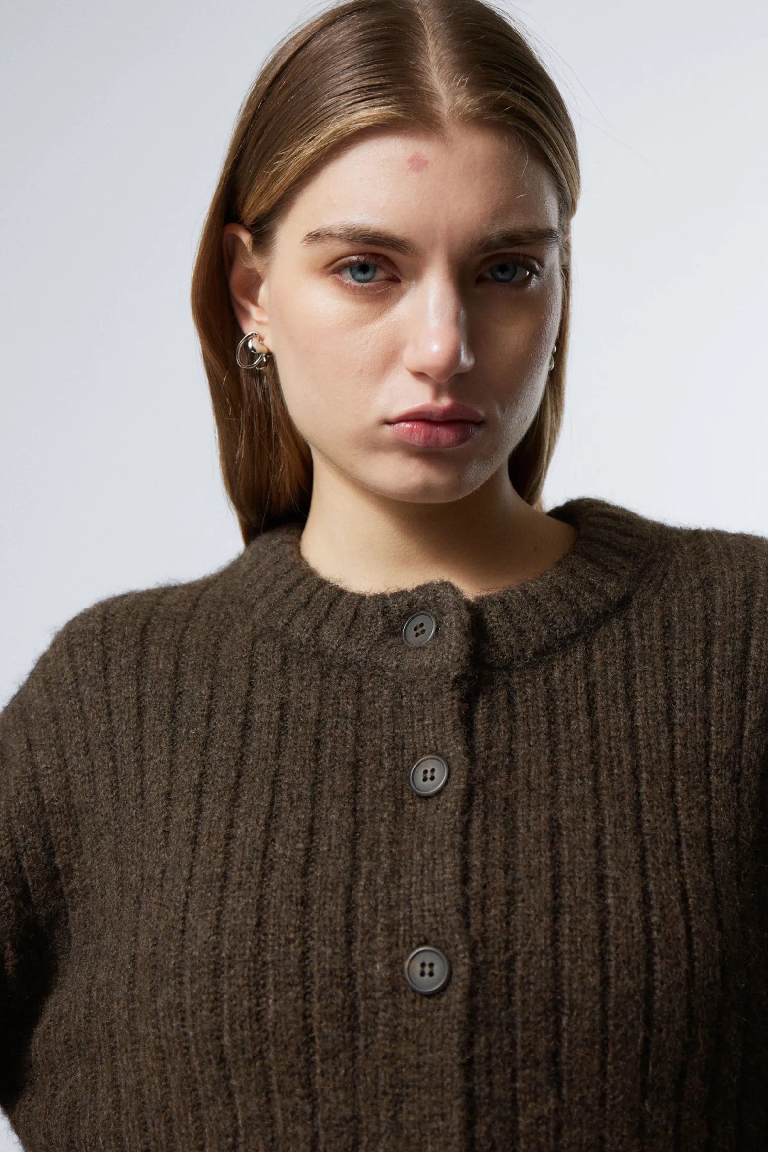 STRICKJACKE MIT ENTSPANNTER PASSFORM|Weekday Discount