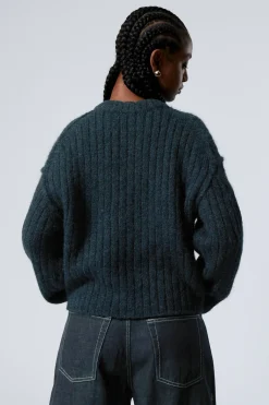STRICKJACKE MIT ENTSPANNTER PASSFORM|Weekday Cheap